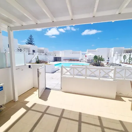 Apartament Flower 14 *