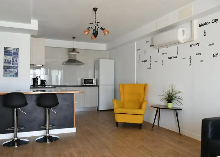 Flower 14 San Bartolomé